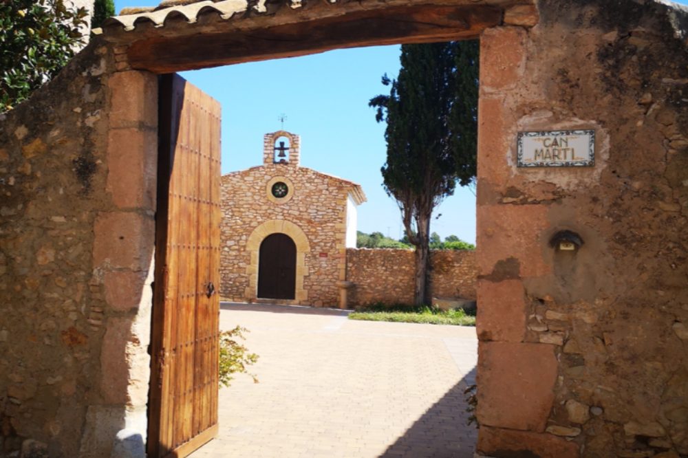 Plaza-de-la-Ermita-Masia-4
